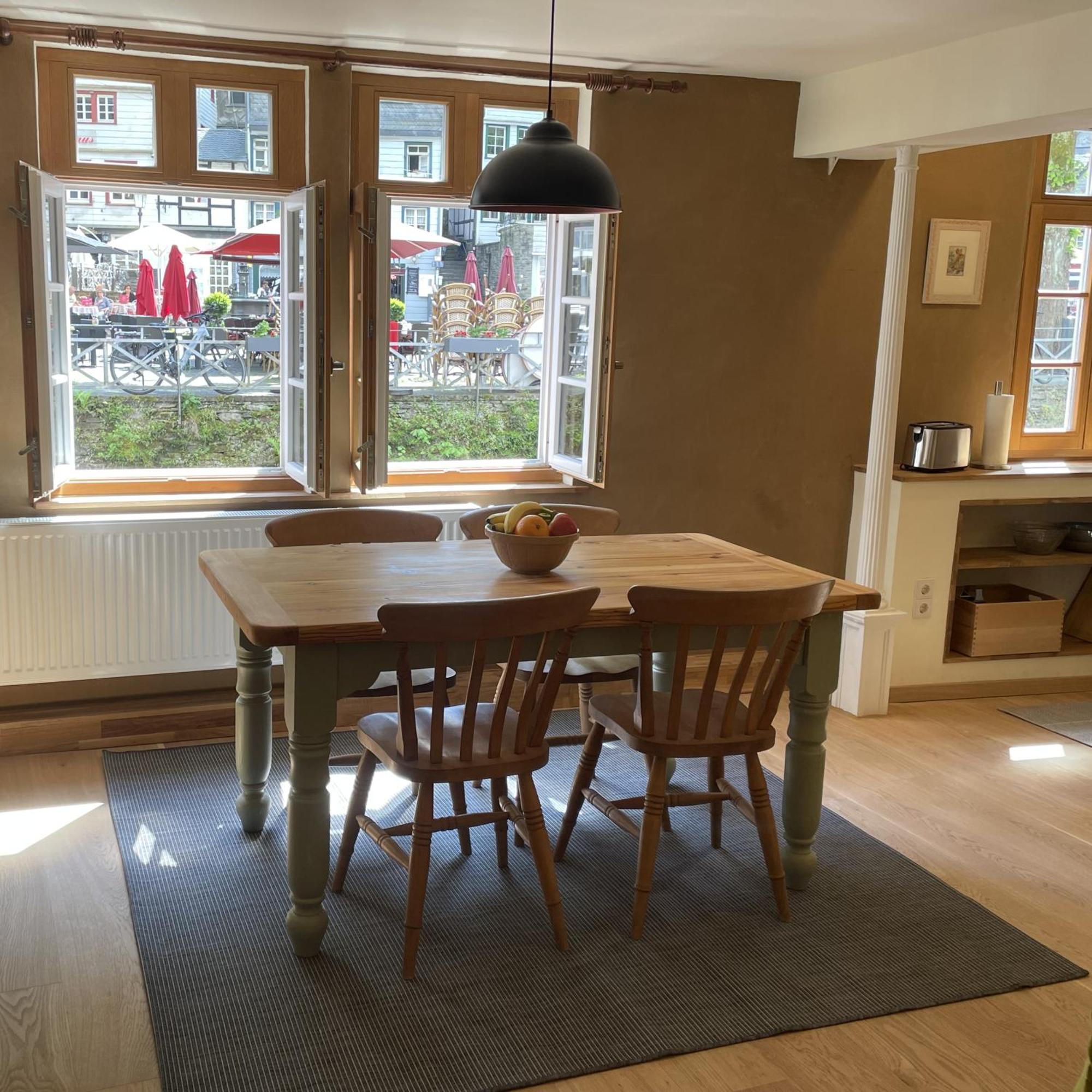 Apartment Am Fluss Im Haus An Der Rur Monschau Esterno foto